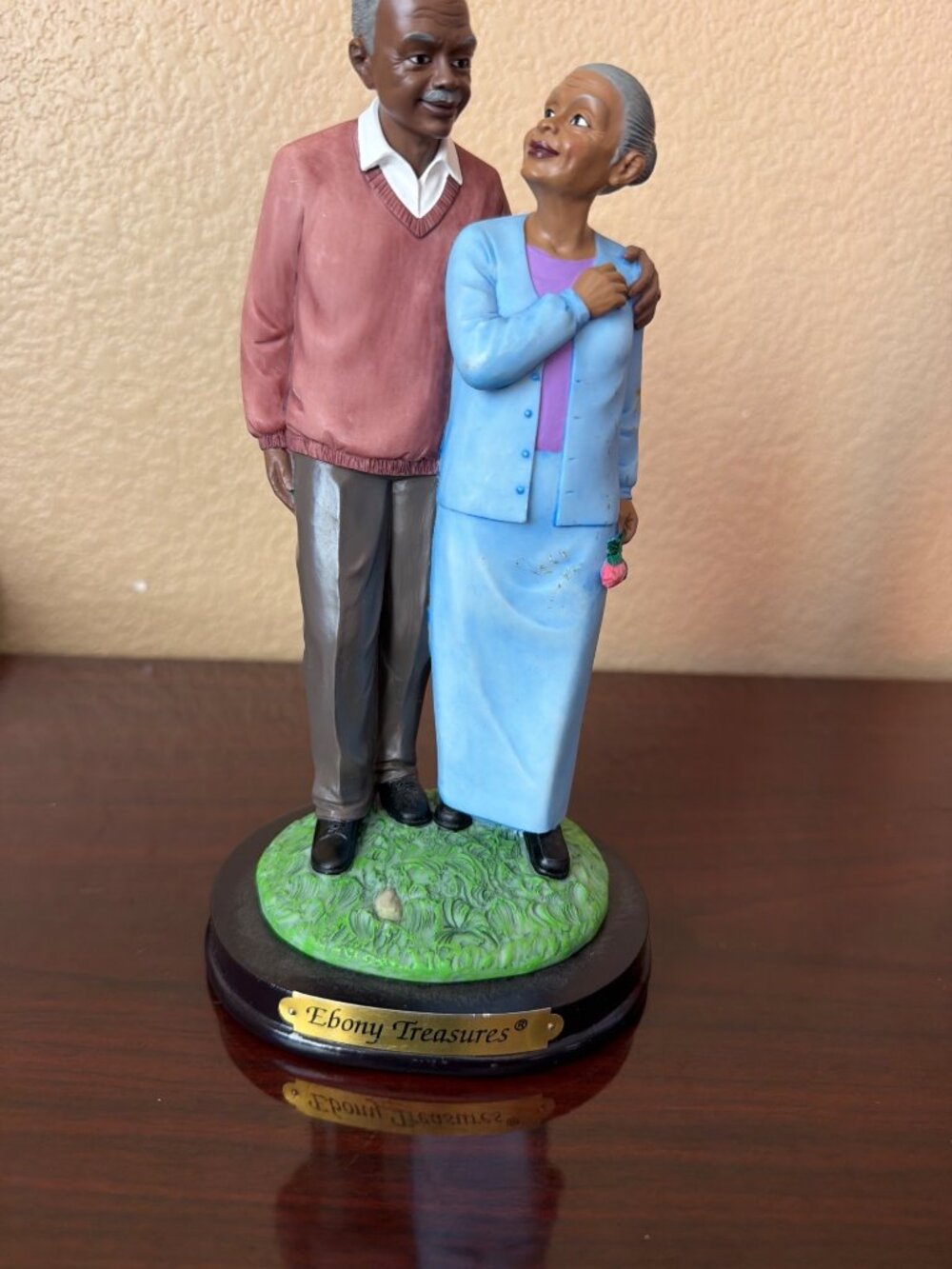 Vintage UTI Ebony Treasures African American Resin Figurines Lot of 3 Family - Picture 5 of 16